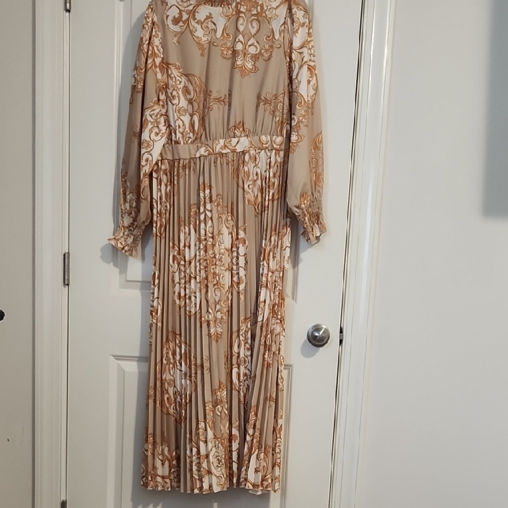 Tan and Gold Long Sleeve Sundress with Bishop Sleeves and Peter Pan Collar